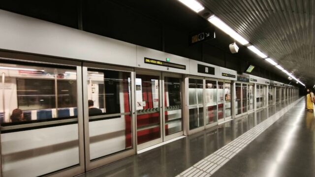 Imatge de la L10 sud del metro (Hospitalet de Llobregat)
